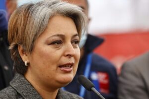 Lee más sobre el artículo “Seguir resistiéndose a cambios con el monto de las pensiones es una irresponsabilidad”: la Ministra Jara se refiere a las AFP